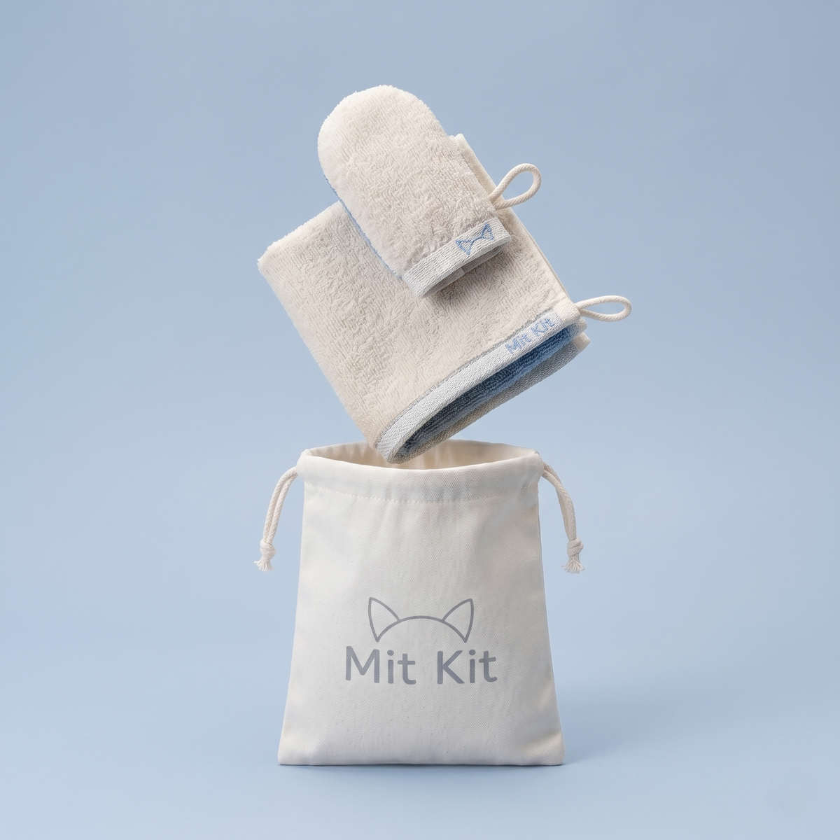 Mit Kit cotton intimate hygiene set with cleansing mitten, finishing cloth and storage pouch
